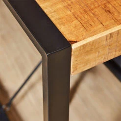 Odeon eettafel industrieel