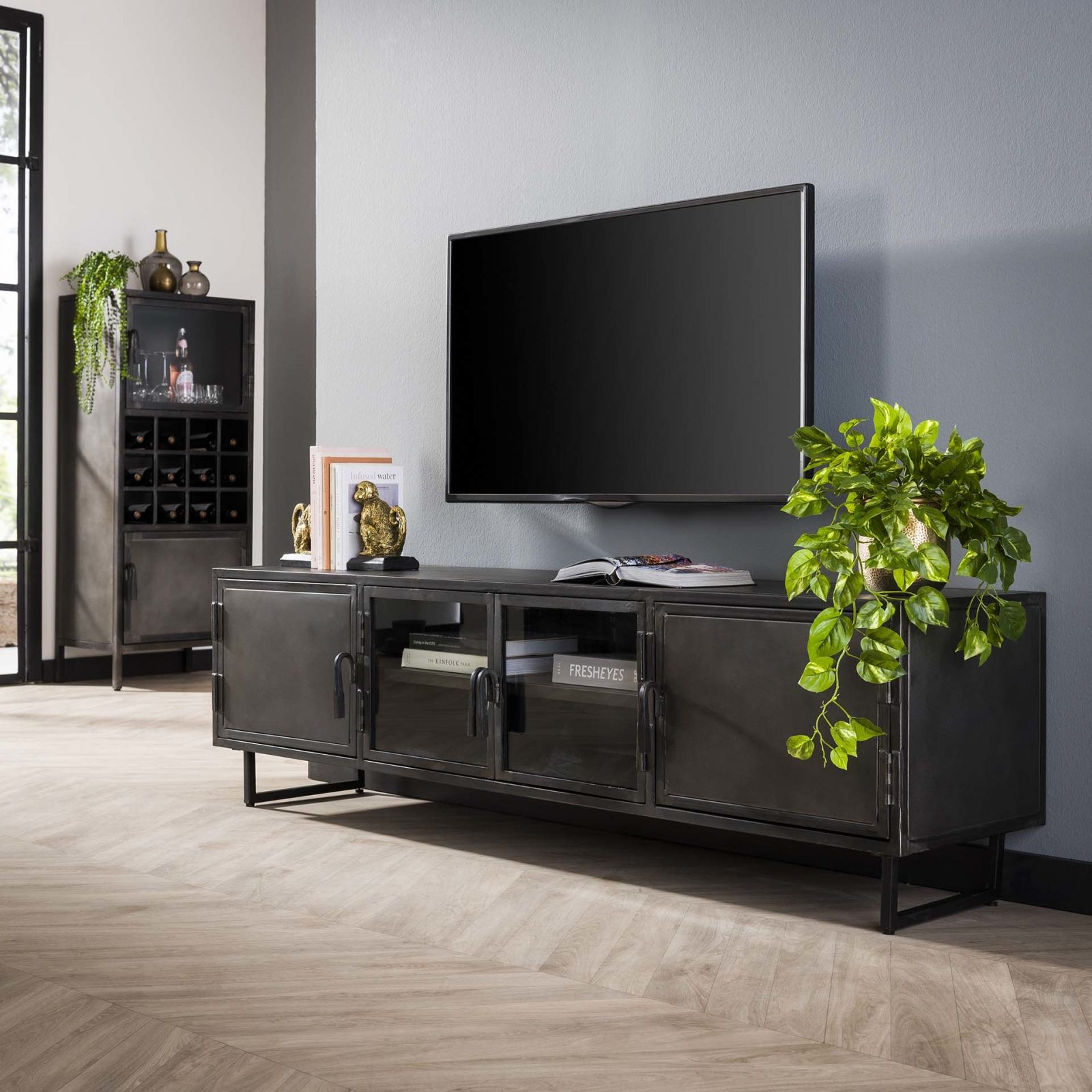 woonstijl-tv-meubel-180cm-rift-metal