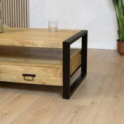 Britt salontafel industrieel mangohout met 4 lades 120cm