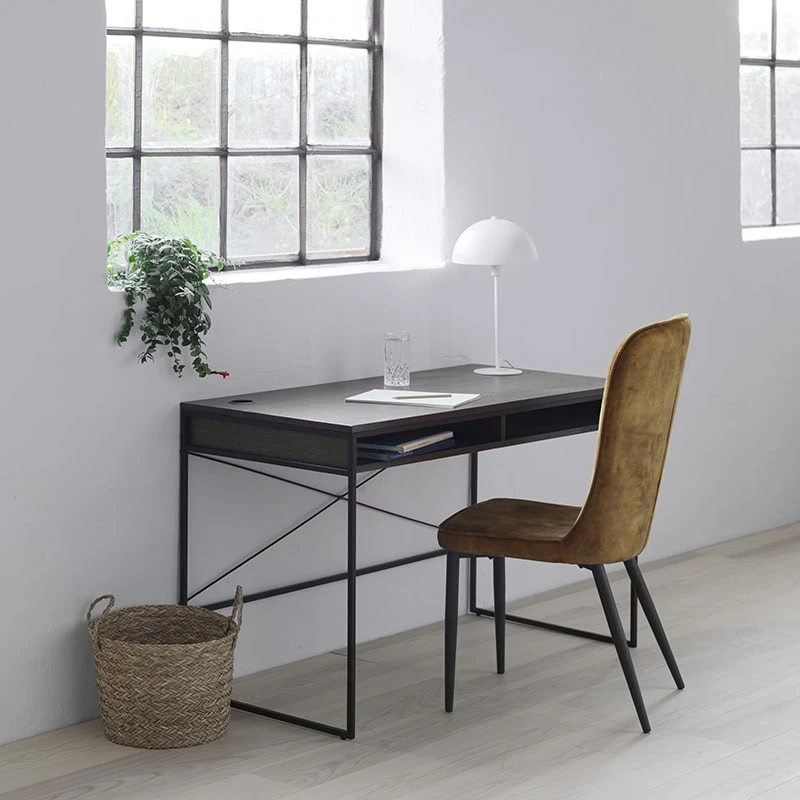 bureaus slaapkamer