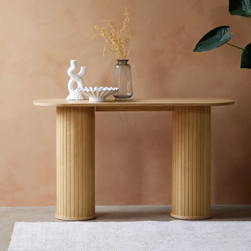 Sidetables hal