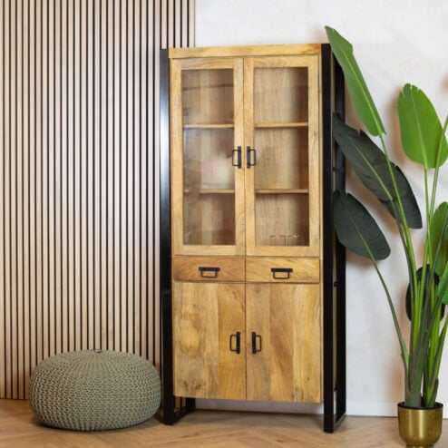 Britt Vitrinekast naturel 2 lade 2 deurs 90cm