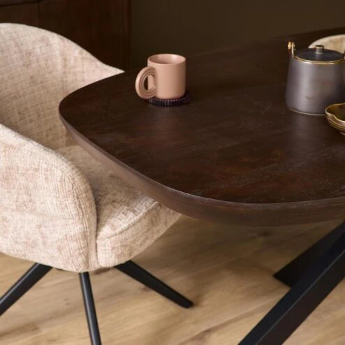 Alternative view of Eettafel Martin Deens ovaal Walnoot Zwarte poot 200cm