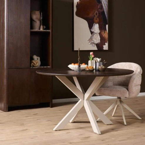 Eettafel Martin rond Walnoot Zand poot 150cm