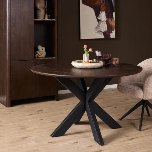Eettafel Martin rond Walnoot Zwarte poot 150cm