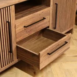 Seraya dressoir (4)