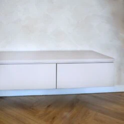 Halmsford Zwevend Tv meubel laag Ivory - Zelf samenstellen