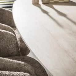 Danique Eettafel deens ovaal Travertine 215cm