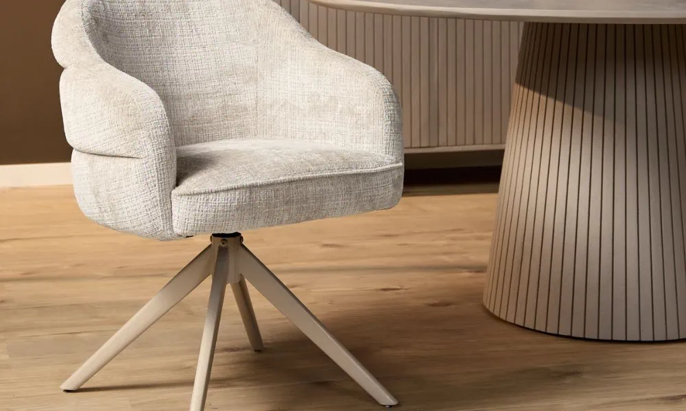 Eetkamerstoelen met beige poten stijlen doe je zo!