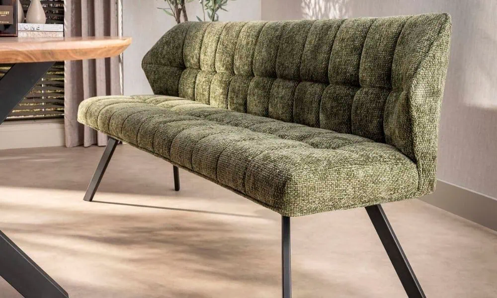 Wat is chenille stof? We leggen het je uit!