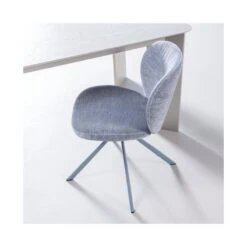 Femke Eetkamerstoel chenille blauw