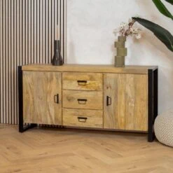 Britt Dressoir 2 deuren 2 lades Mangohout 160cm