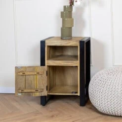 Britt Nachtkastje naturel deur rechts 45cm