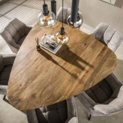 Jean Eettafel Driehoekig Mangohout 150cm