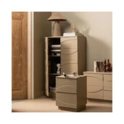 Teo Ladekast Grenen Mud 72cm